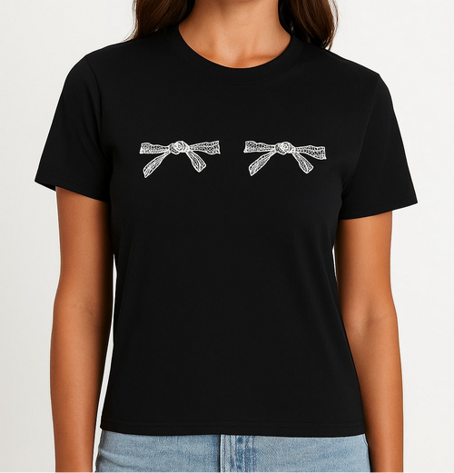 T-shirt with two aesthetic bow ties