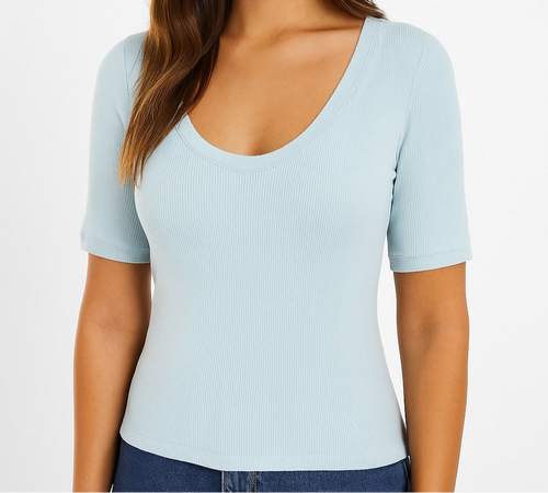 Basic shirt with half sleeves