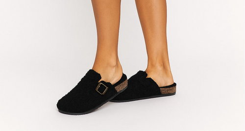 Woolly open shoes