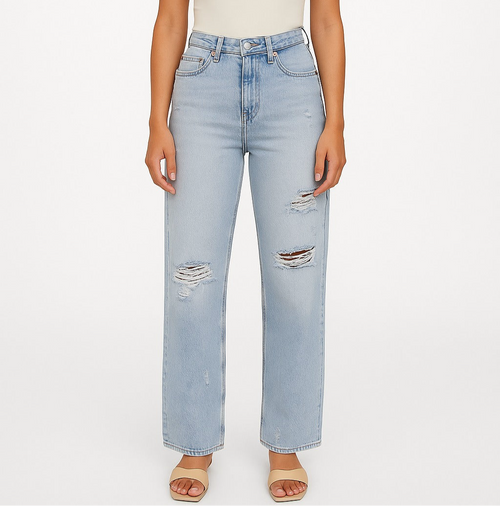 Long jeans with tears