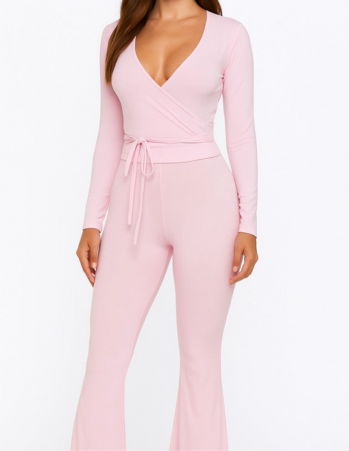 A set of folding tights and a shell top