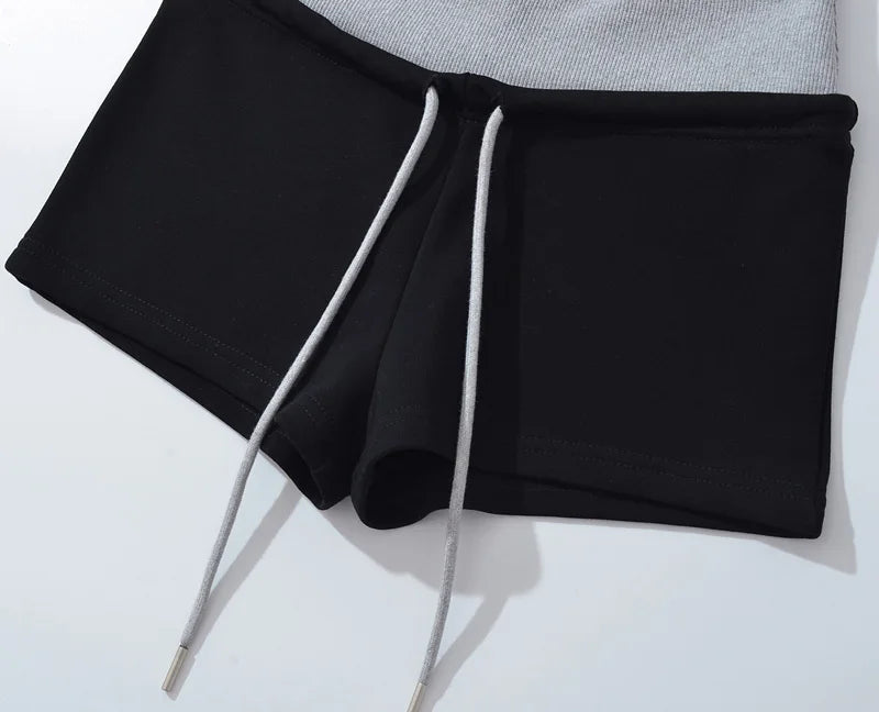 Contrasting color sweatpants