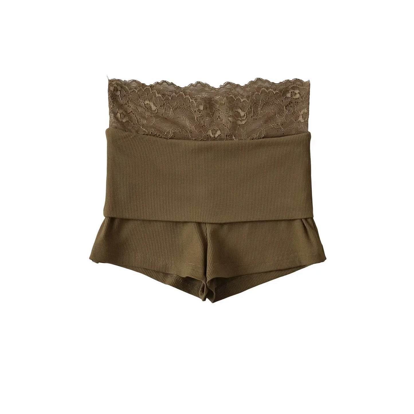 Pleated shorts with lace