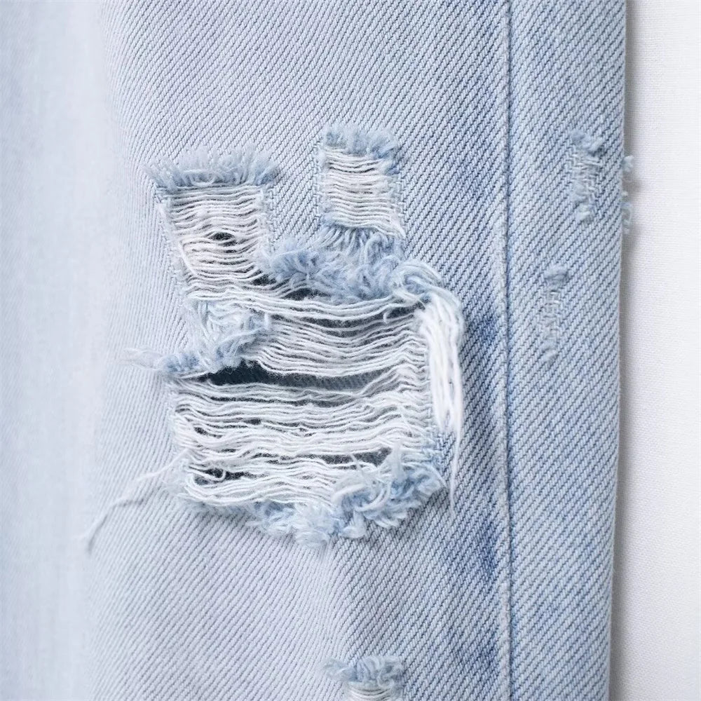 Long jeans with tears