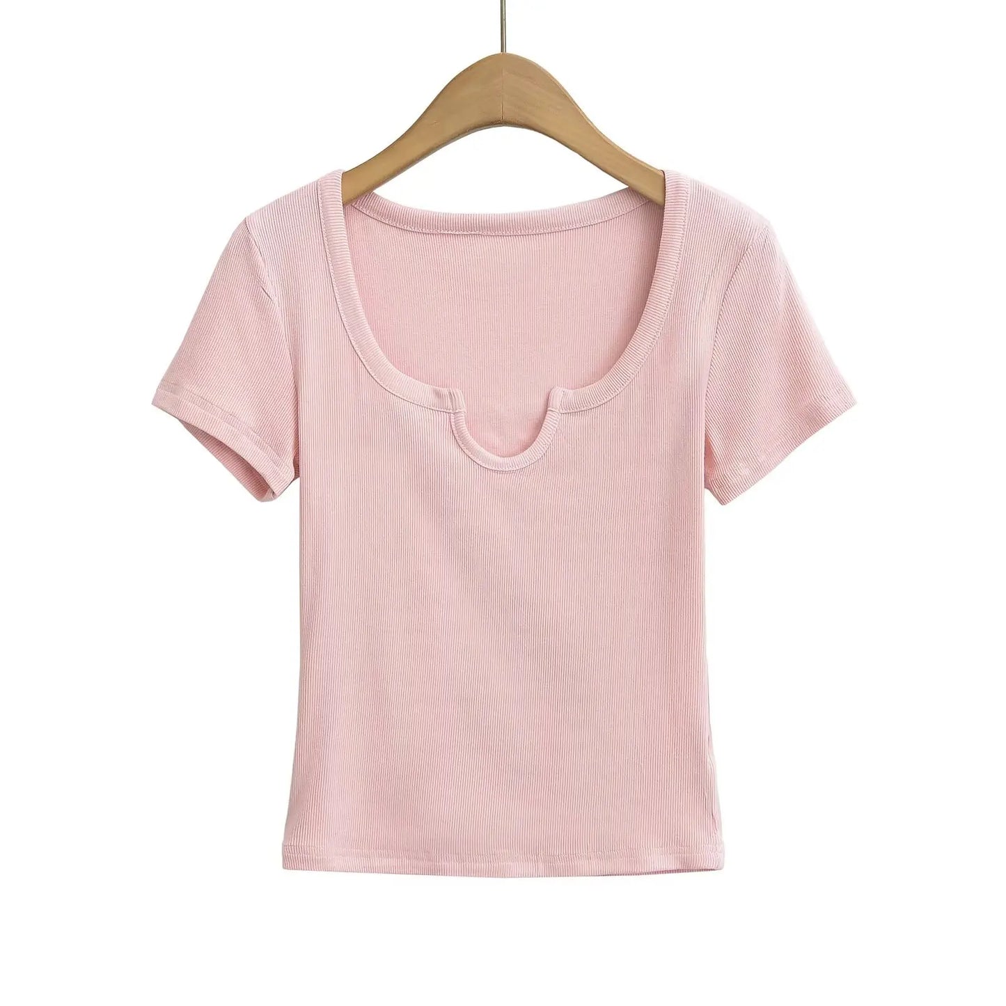 Basic shirt with an opening at the neckline
