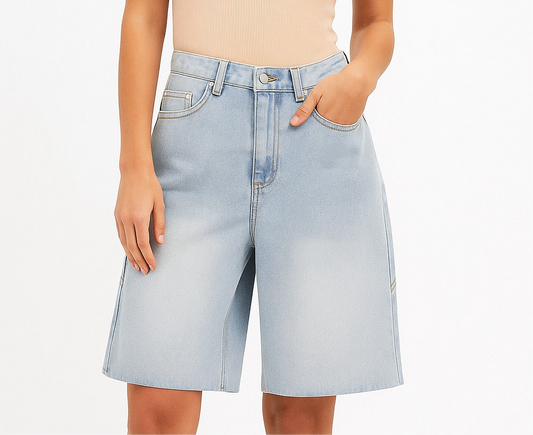 Short boyfriend jeans