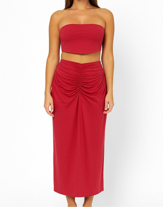 Shrinking and strapless skirt set