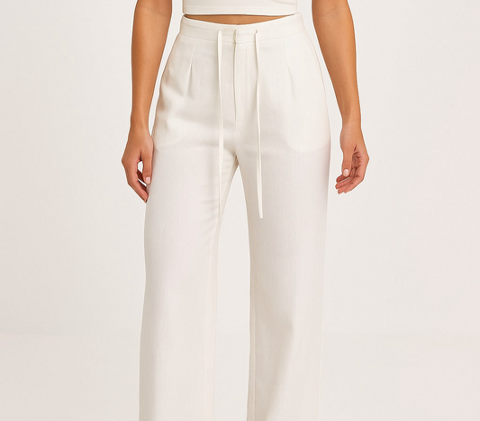 Elegant straight trousers