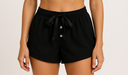 Basic shorts with satin tie