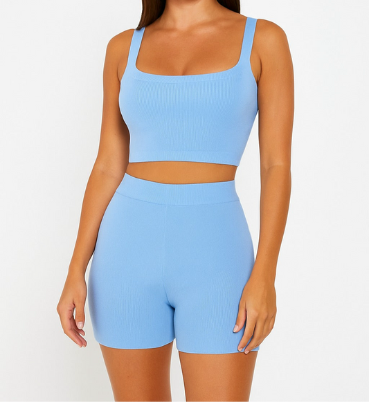 Knitted shorts and top set
