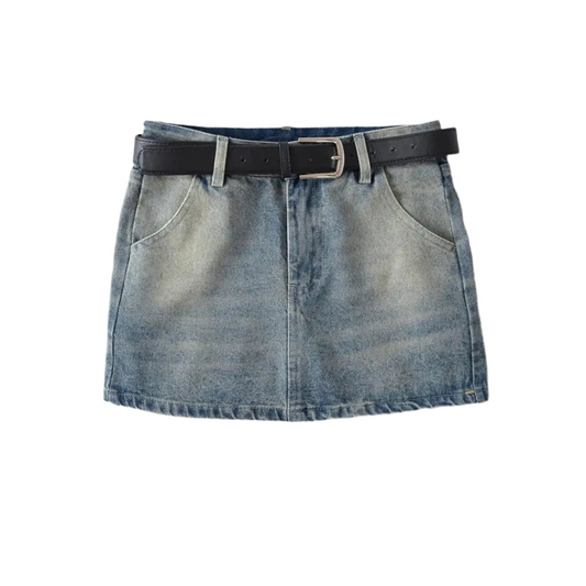 Denim mini skirt with a classic belt