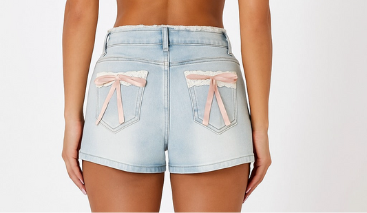 Short jeans with bow ties at the back