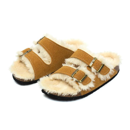 Extra furry sandals