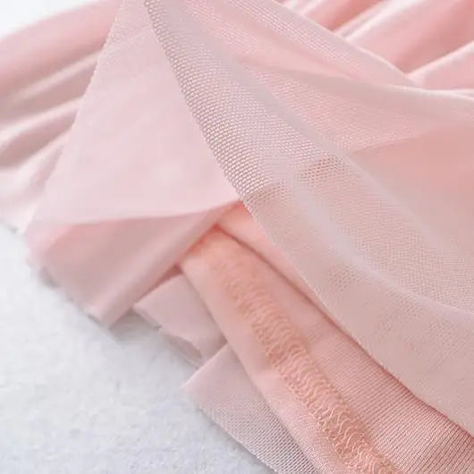 Skirt with mesh layers