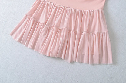 Skirt with mesh layers