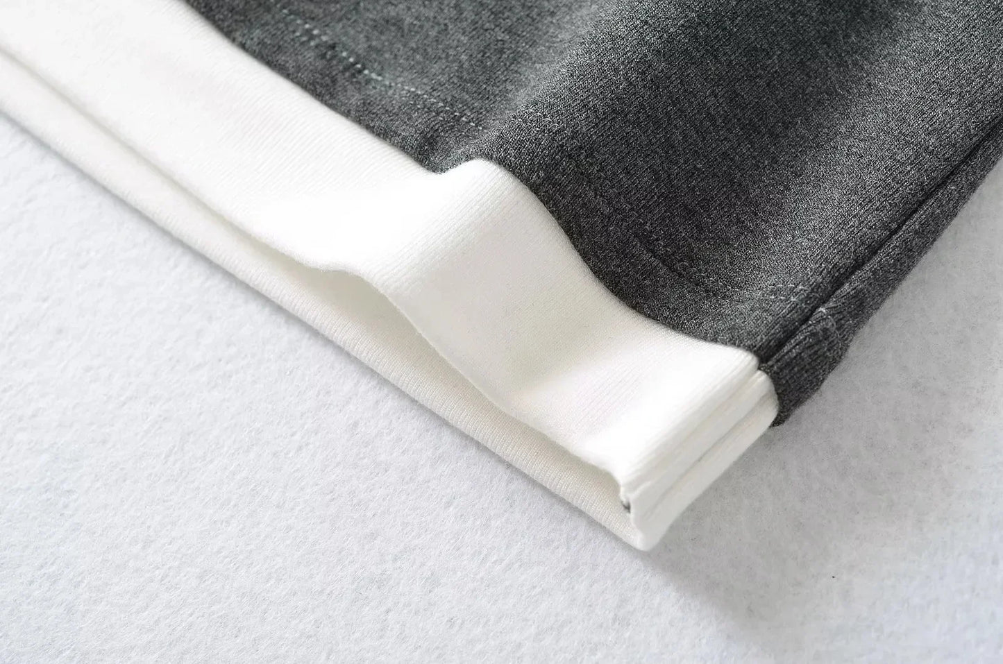 Long shirt like two layers