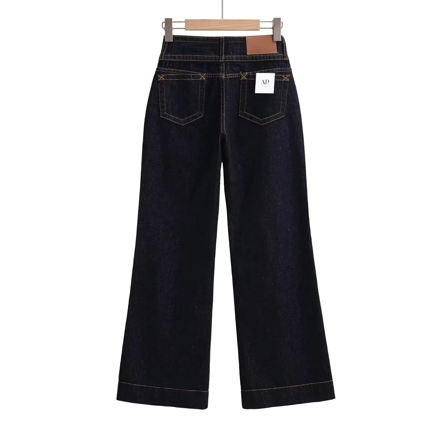 Low cut jeans