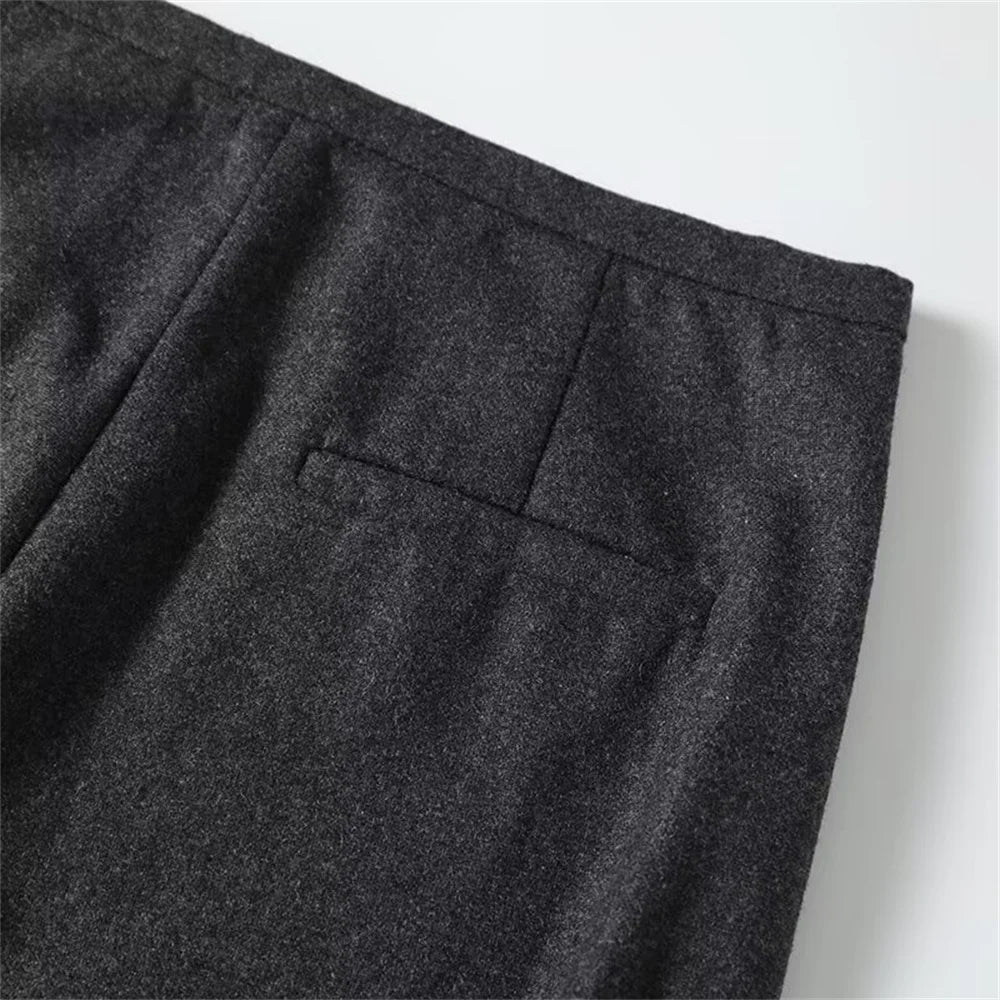 Elegant high cut pants