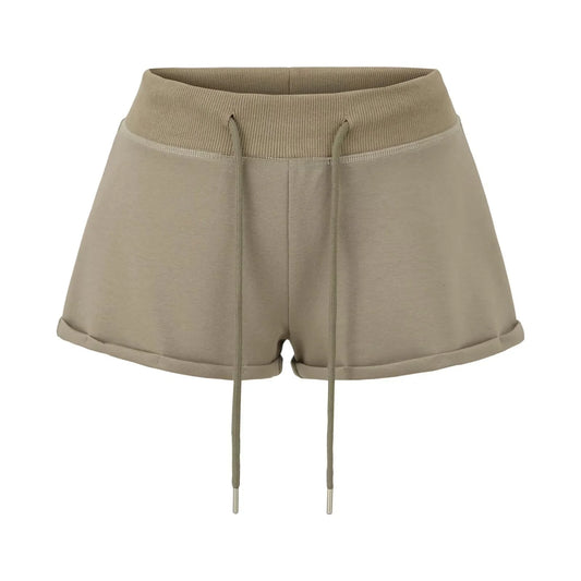 שורט גזרה נמוכה