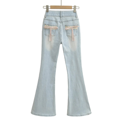 Wide jeans with ribbons at the back