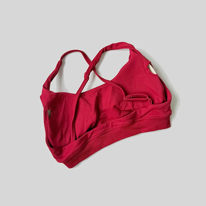 A sporty collar bra