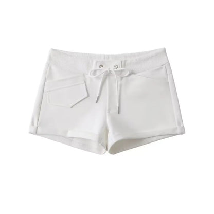 Shorts with a cute pocket