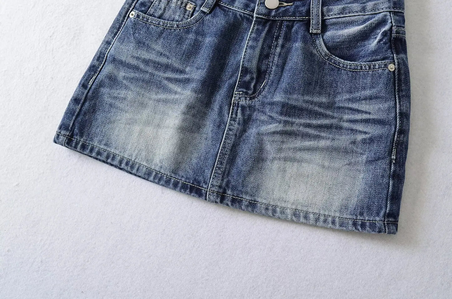 Basic denim skirt