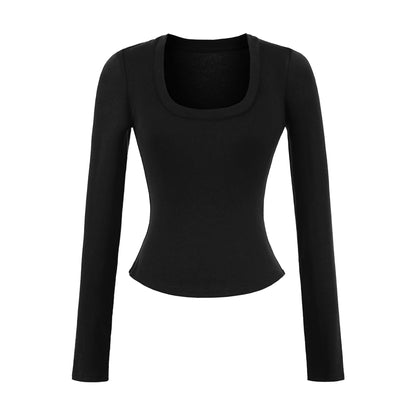 A soft long shirt with a round neckline