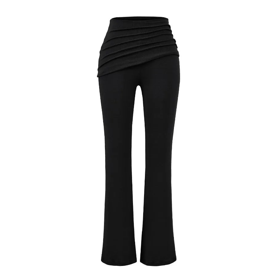 Tights with folds at the waist
