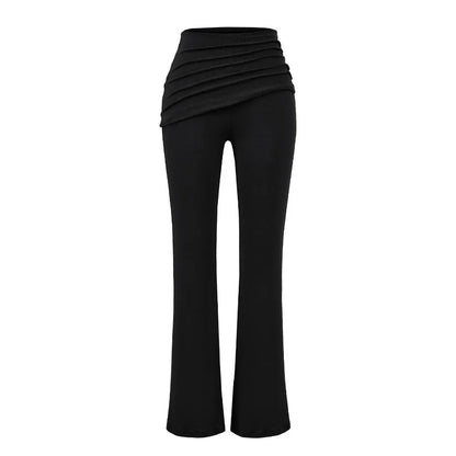 Tights with folds at the waist