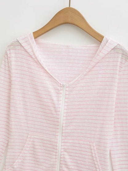 Delicate soft striped sweatshirt
