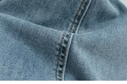 High cut jeans with two buttons
