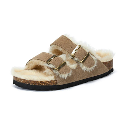 Extra furry sandals