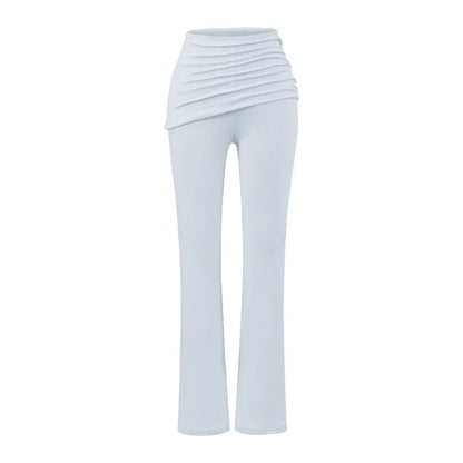 Tights with folds at the waist
