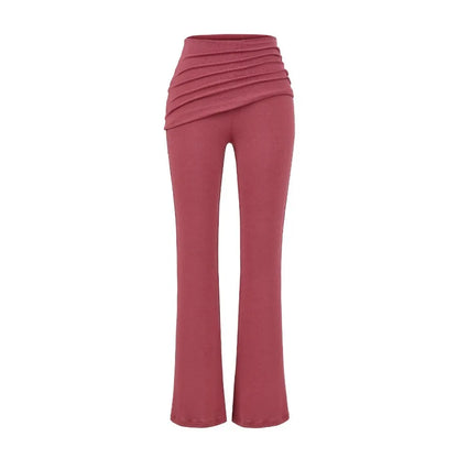 Tights with folds at the waist