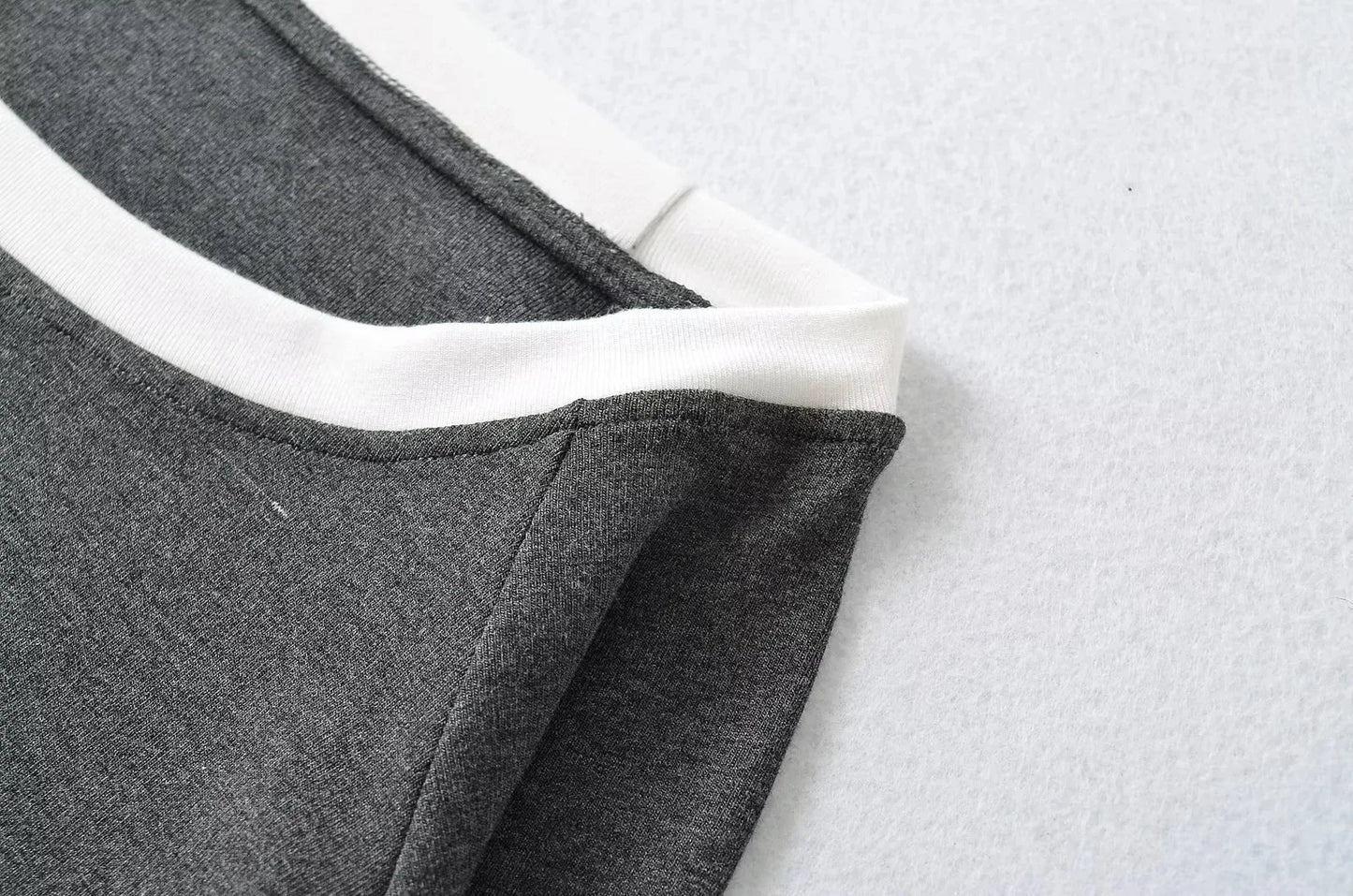 Long shirt like two layers