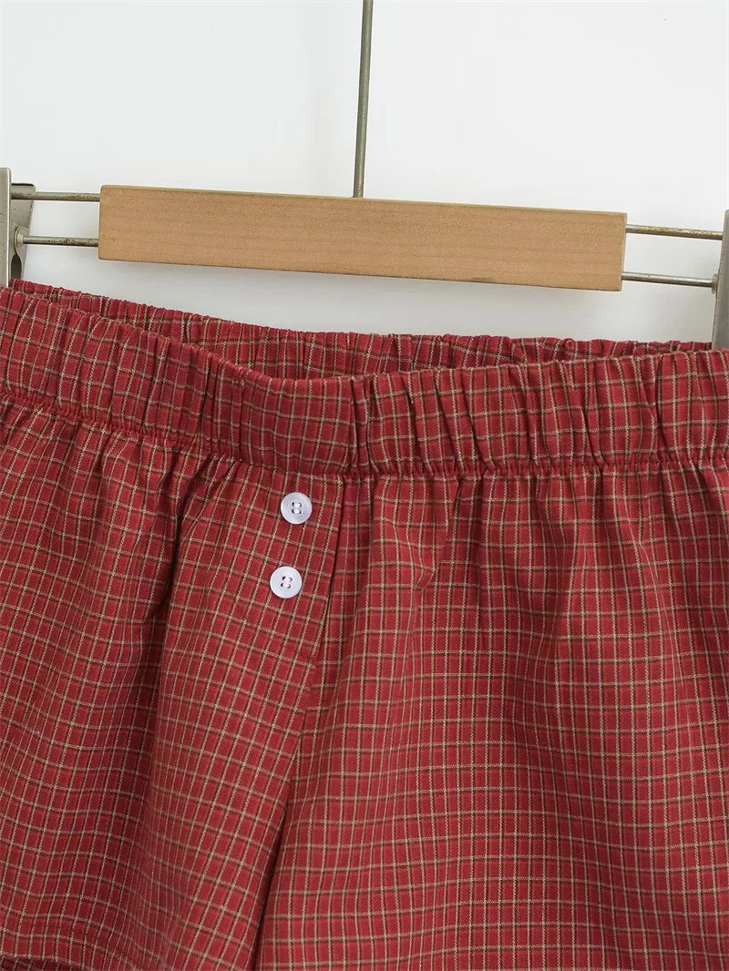 Two button checkered shorts
