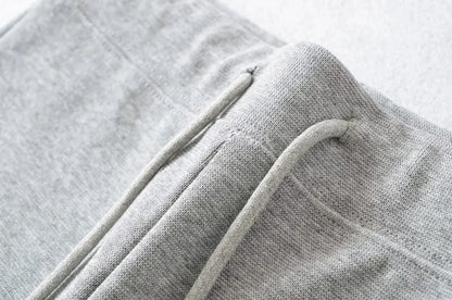 Basic elastic shorts