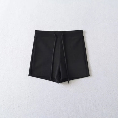 Basic elastic shorts