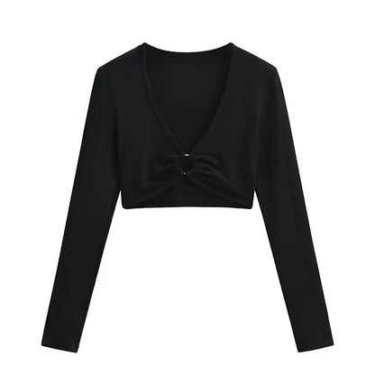 Long shirt with a ring at the neckline