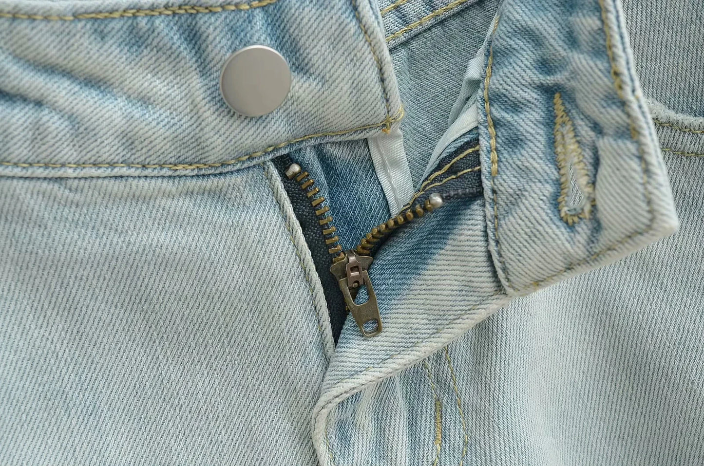 Basic low cut jeans