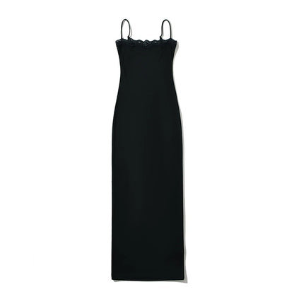 Bodycon dress with lace decorations
