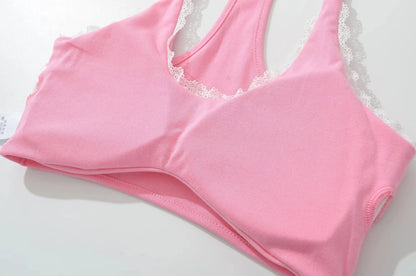 Lace gusset