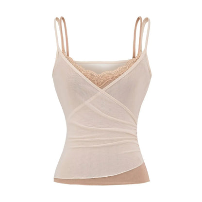 Shell layered tank top with lace