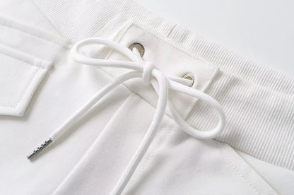 Shorts with a cute pocket