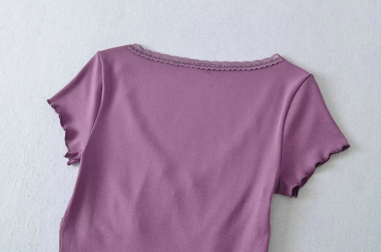 Lace triangle shirt