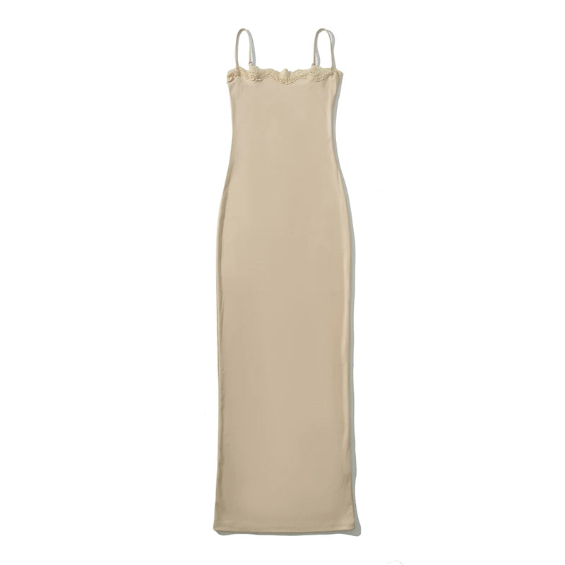 Bodycon dress with lace decorations