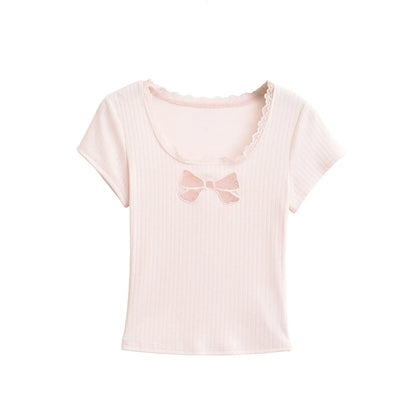 Shirt with lace bow