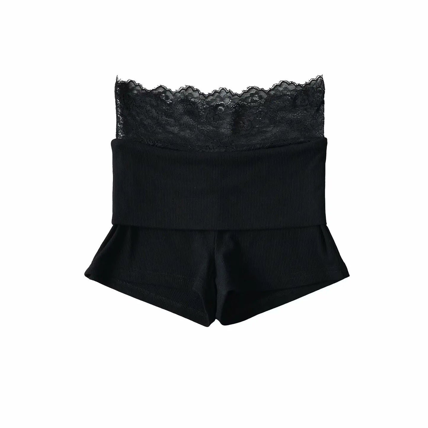 Pleated shorts with lace