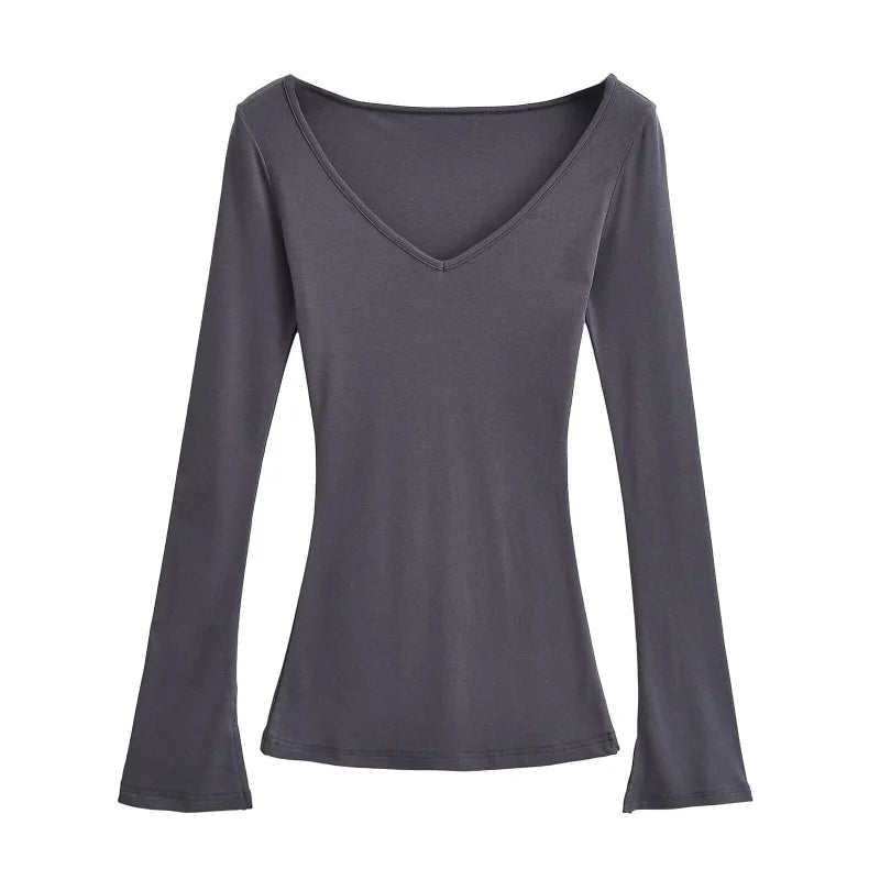 Shirt with flared sleeves